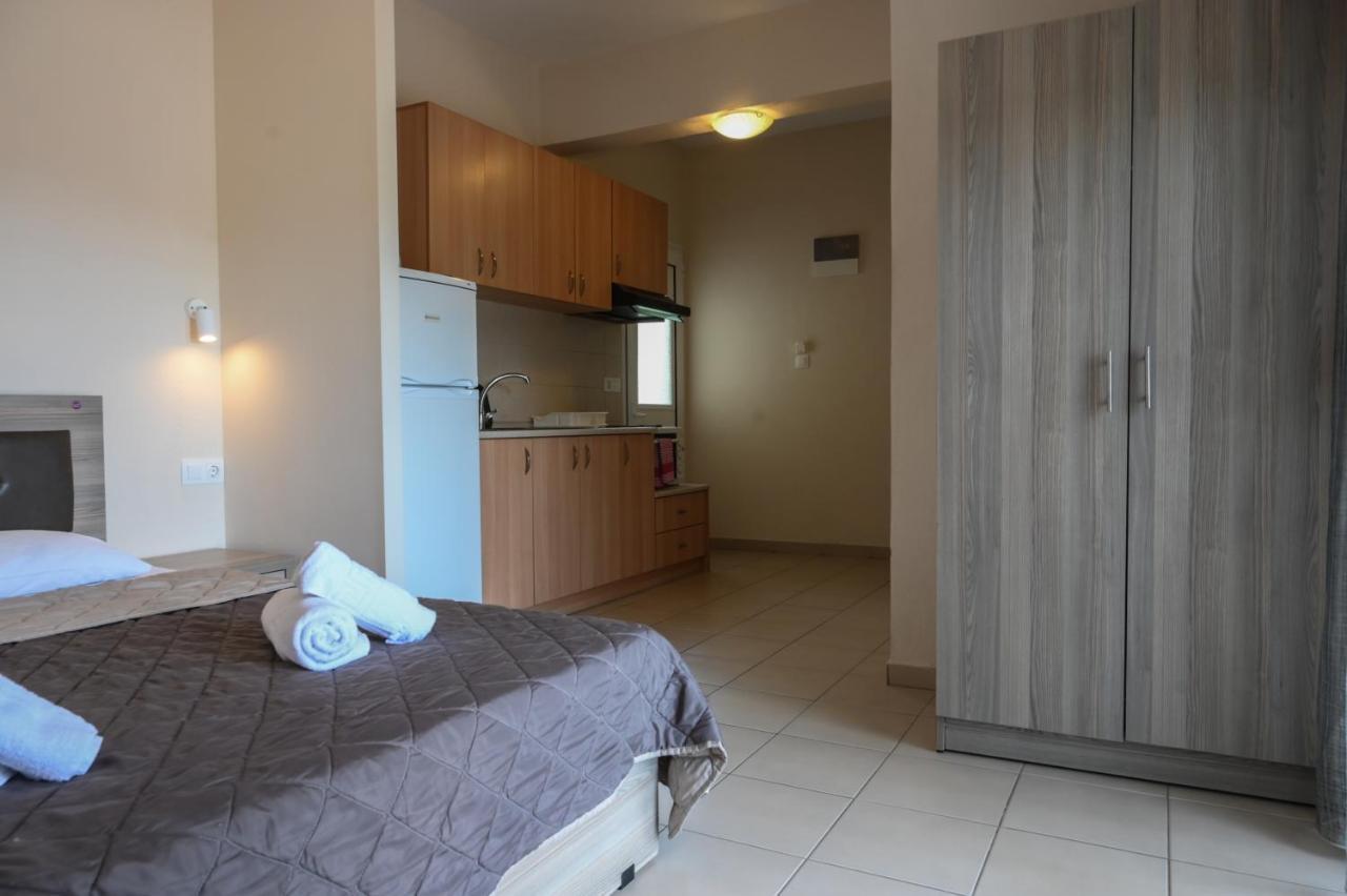 Priona Rooms Paralía Skotínis 외부 사진